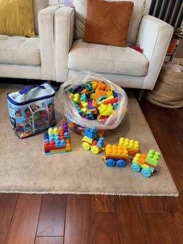 Huge bundle mega bloks - bundle,