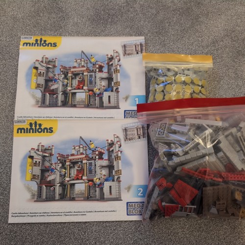 Mega bloks minions - mega, castle