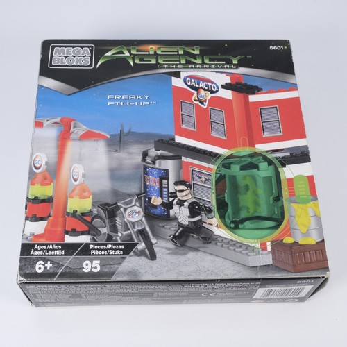 Mega bloks alien agency - bloks,